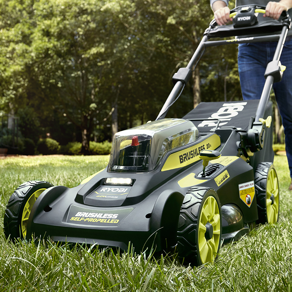 40V 20" BRUSHLESS SELFPROPELLED MOWER WITH 6AH BATTERY & CHARGER